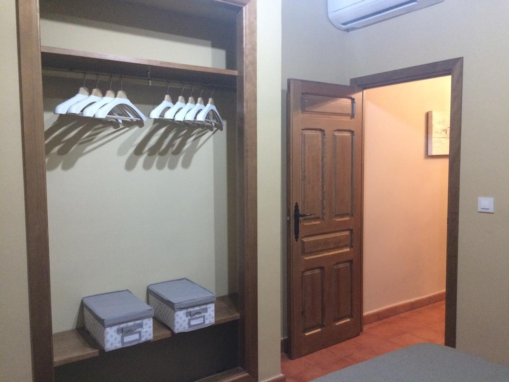 Apartamentos Coliseo Toledo Zewnętrze zdjęcie