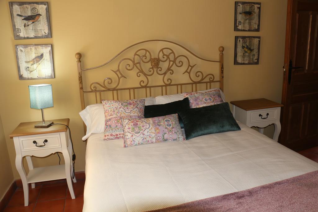 Apartamentos Coliseo Toledo Zewnętrze zdjęcie